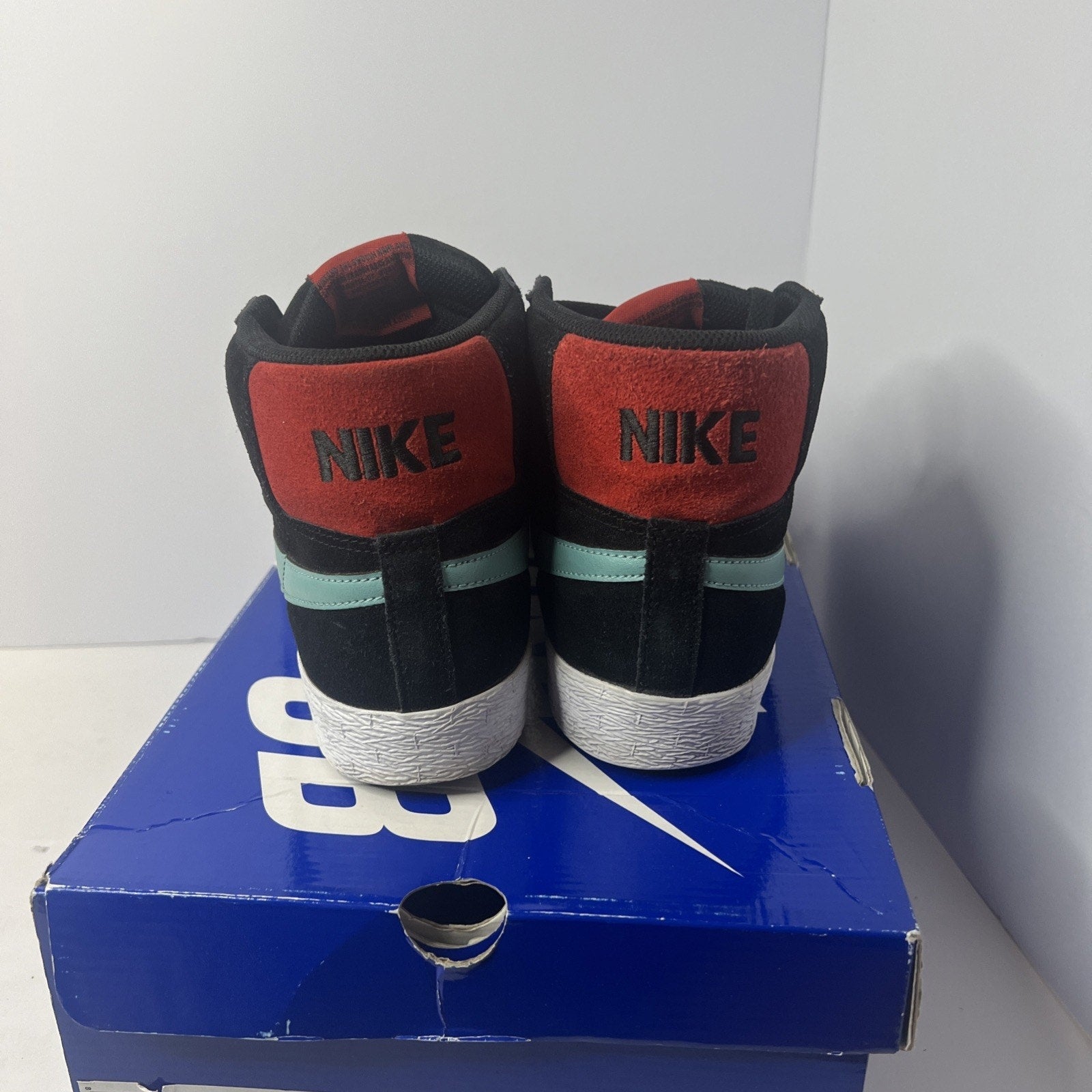 Size 10 - Sb Blazer Black Sea Crystal