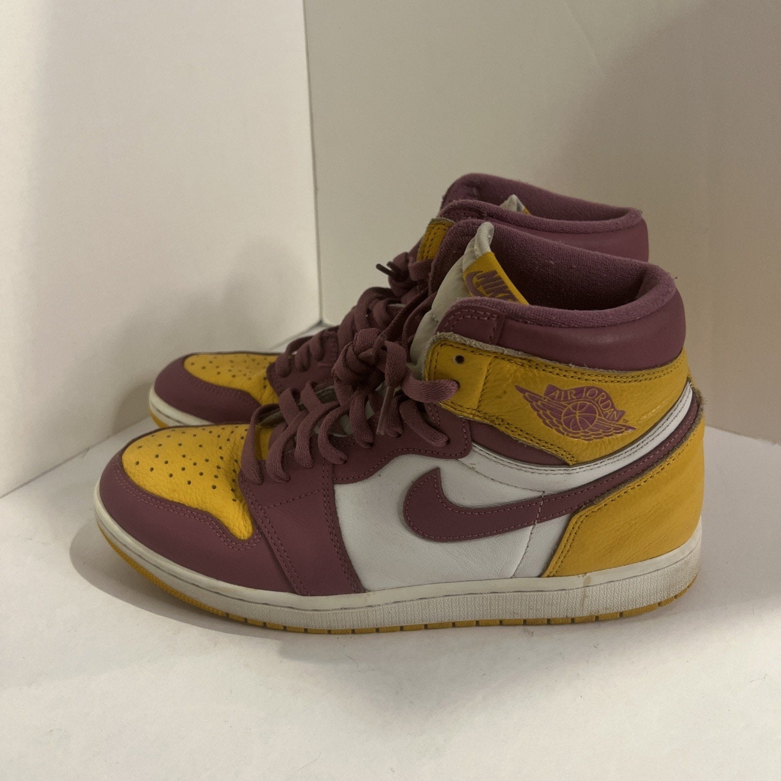 Size 10 - Jordan 1 Retro High OG Brotherhood 2022