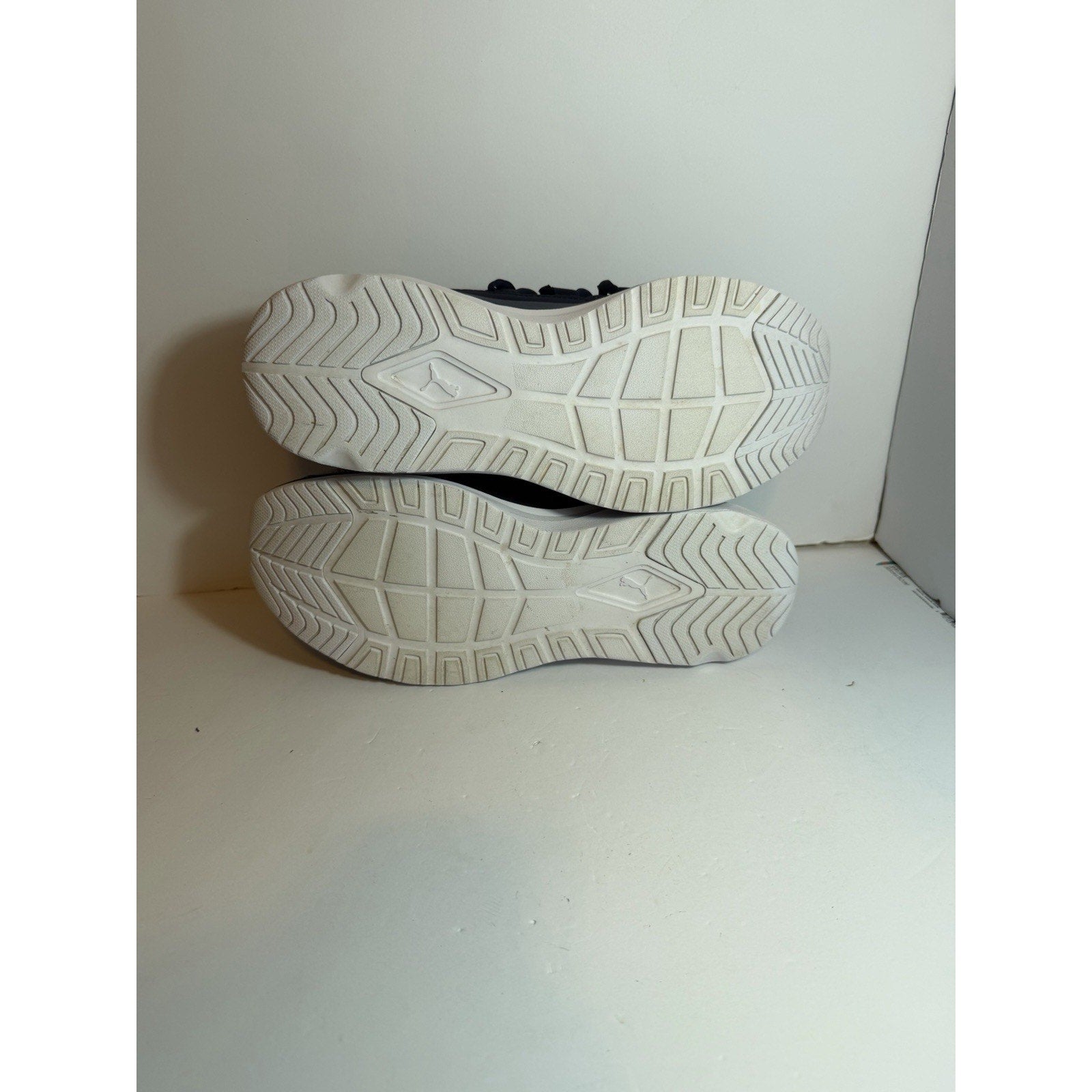 Size 10 Women’s - Puma Soft ride