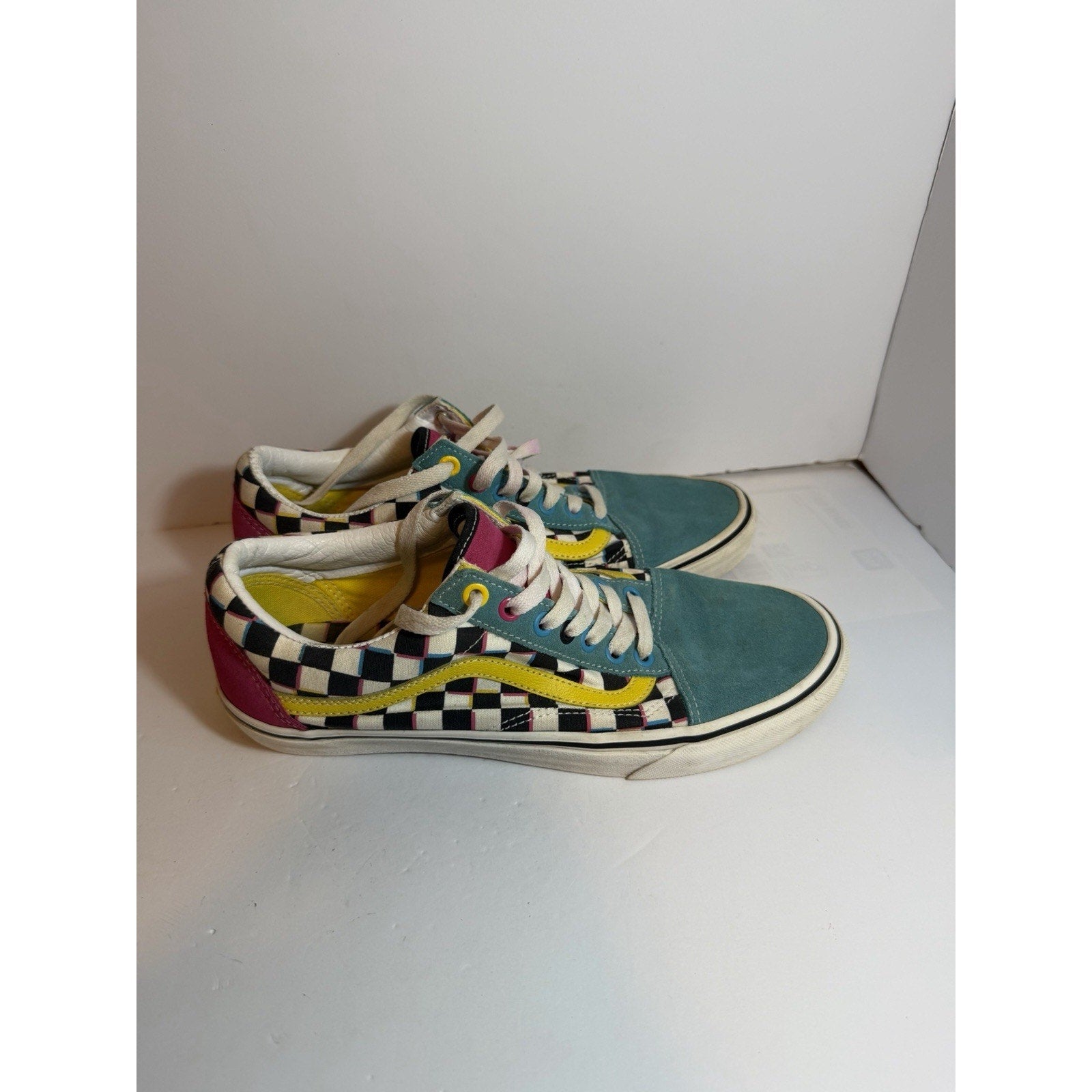Size 9.5 - Vans Miami Beach