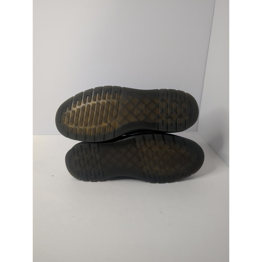 Size 7- Doc Martin Air Wait Low