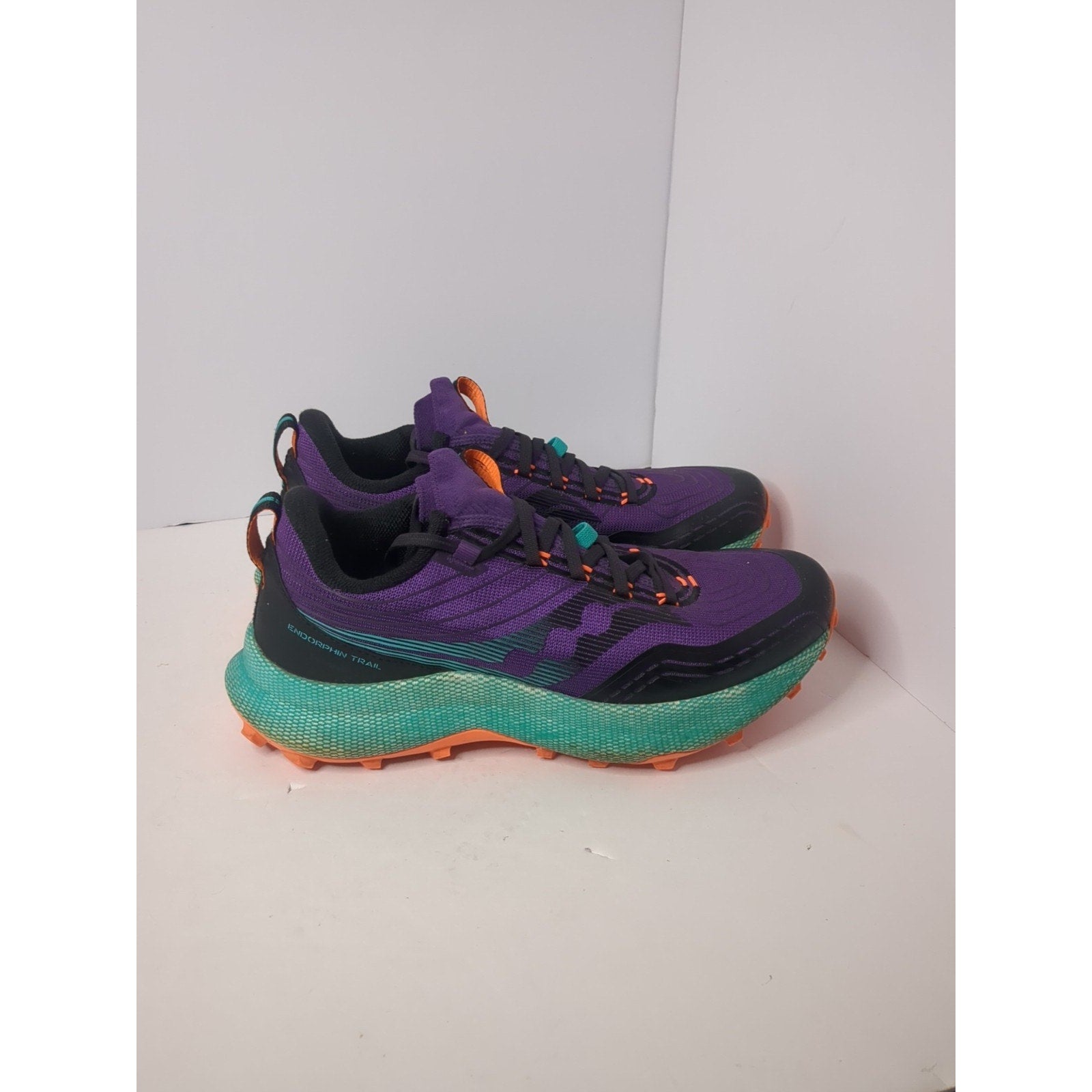Size 10.5 - Saucony Endorphin Trail