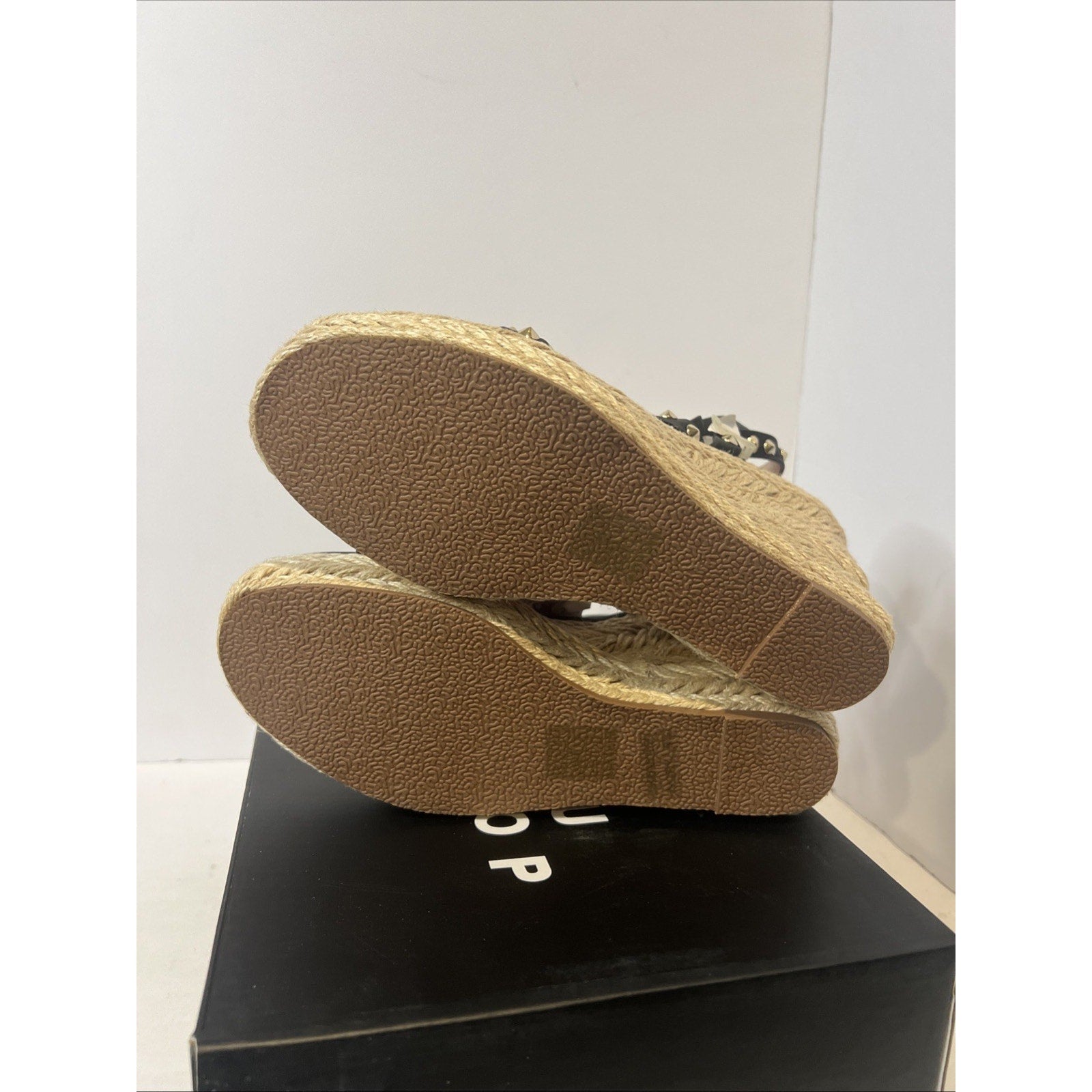 Size 8.5 Women’s - Shy Shop Wedge Heels