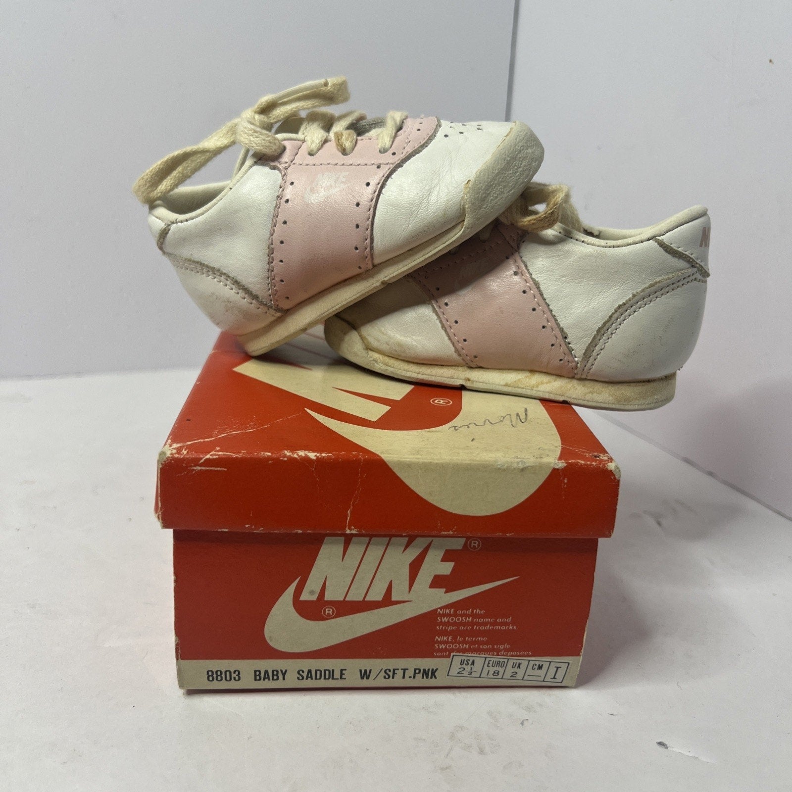 Size 2.5c - Nike Baby Shoes 1986