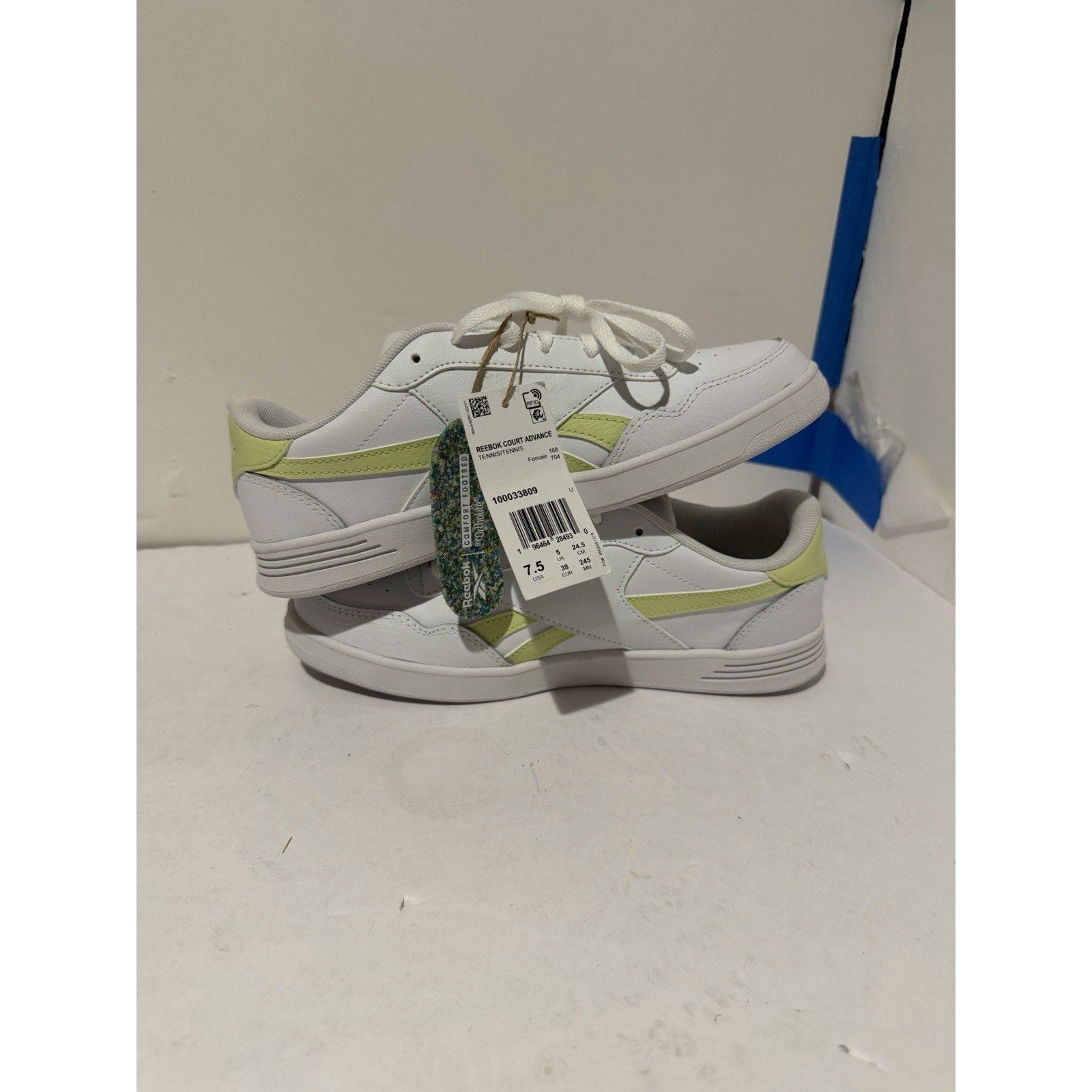 Size 7.5 Women-Reebok Royal Techque