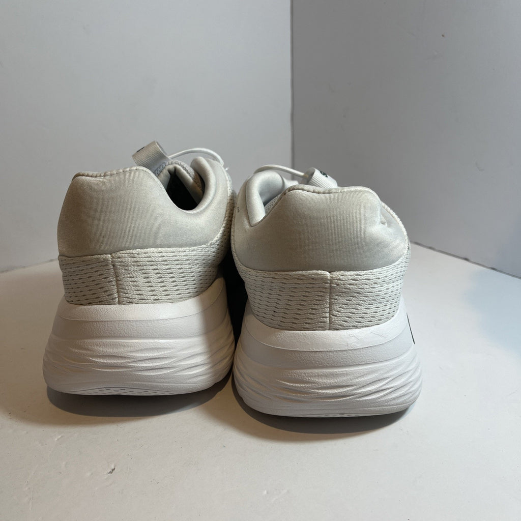 Size 9 - Adidas Cloudfoam Comfort White
