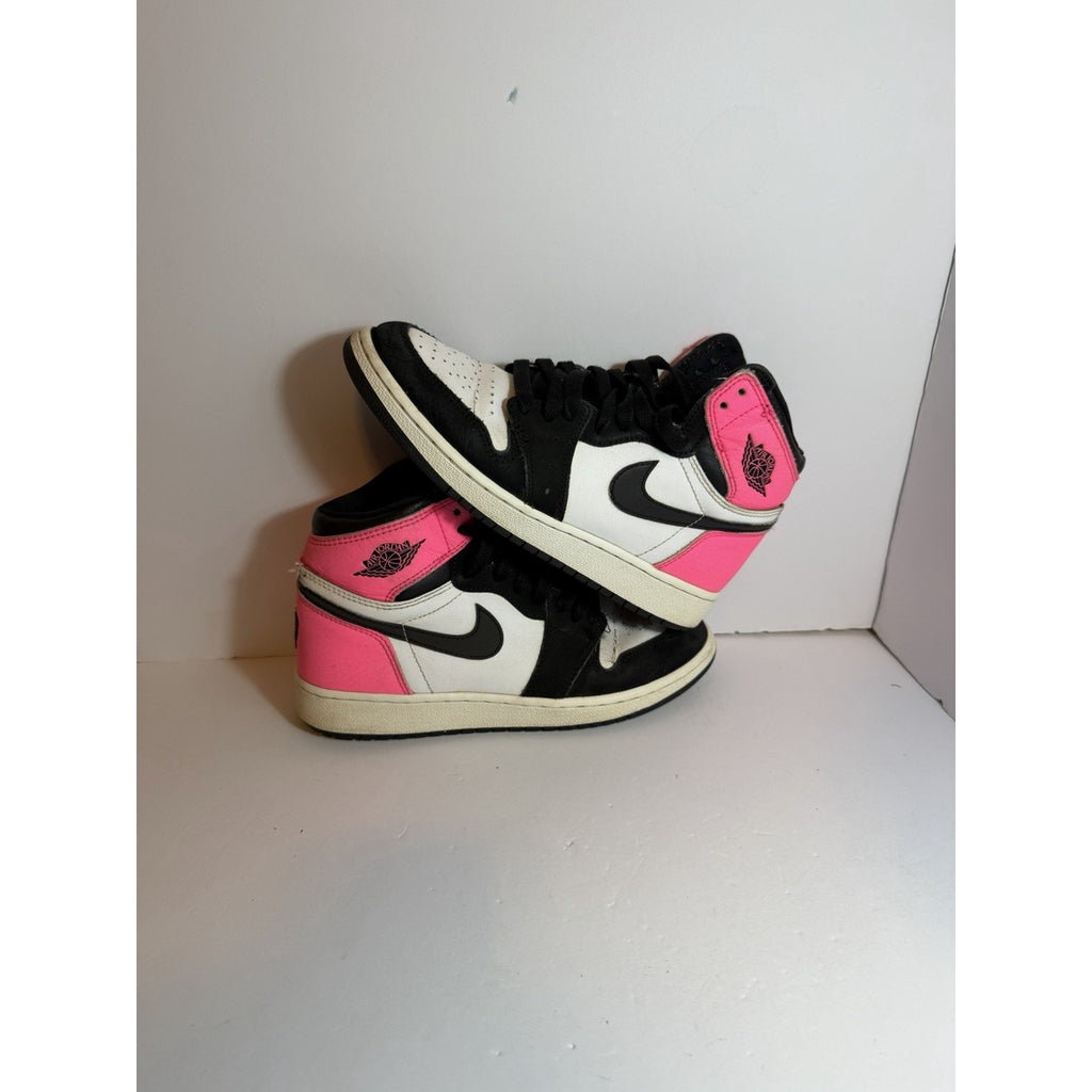 Size 5 Youth - Jordan 1’s