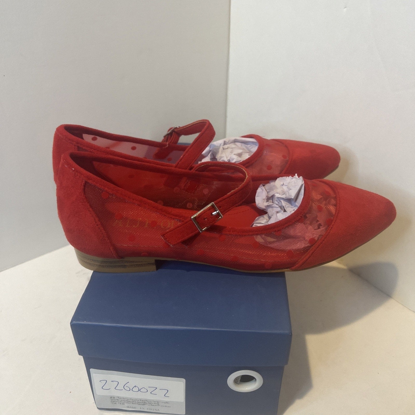 Size 7 Women’s - Red Mesh Flats