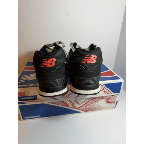 Size 10 - New Balance 574