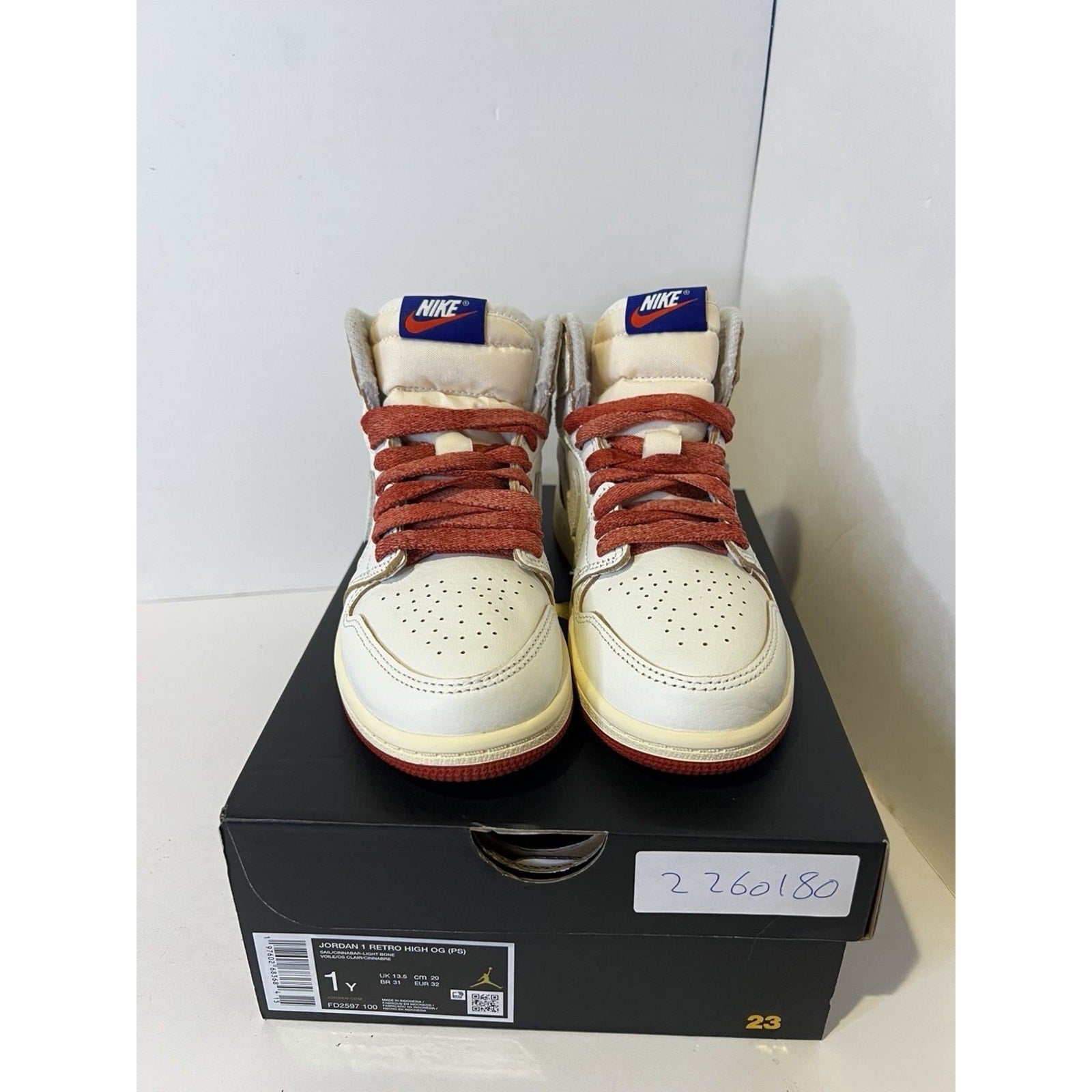 Size 1y - Nike Air Jordan 1 Retro