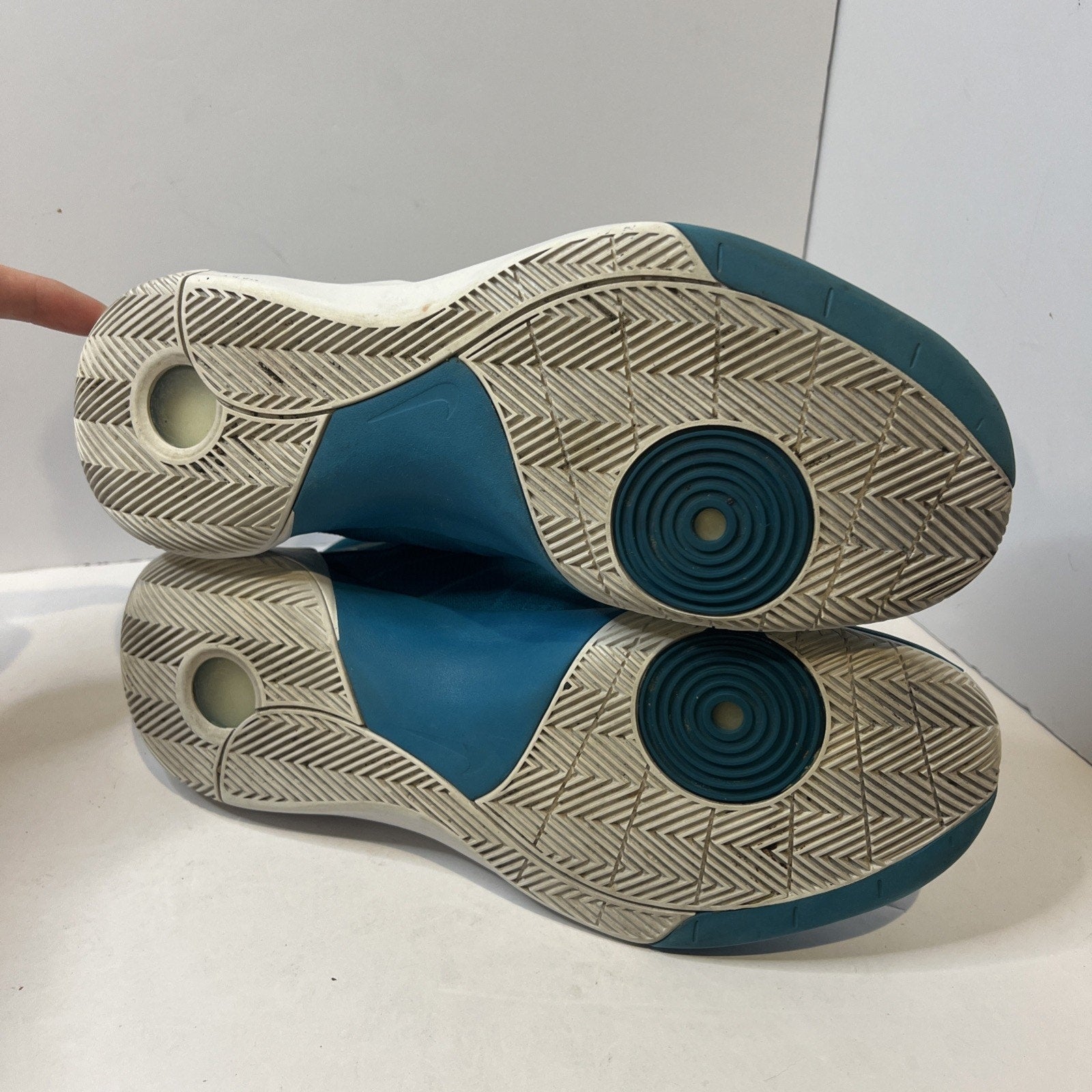 Size 14 - Nike Hyperdunk 2015 999 Sample