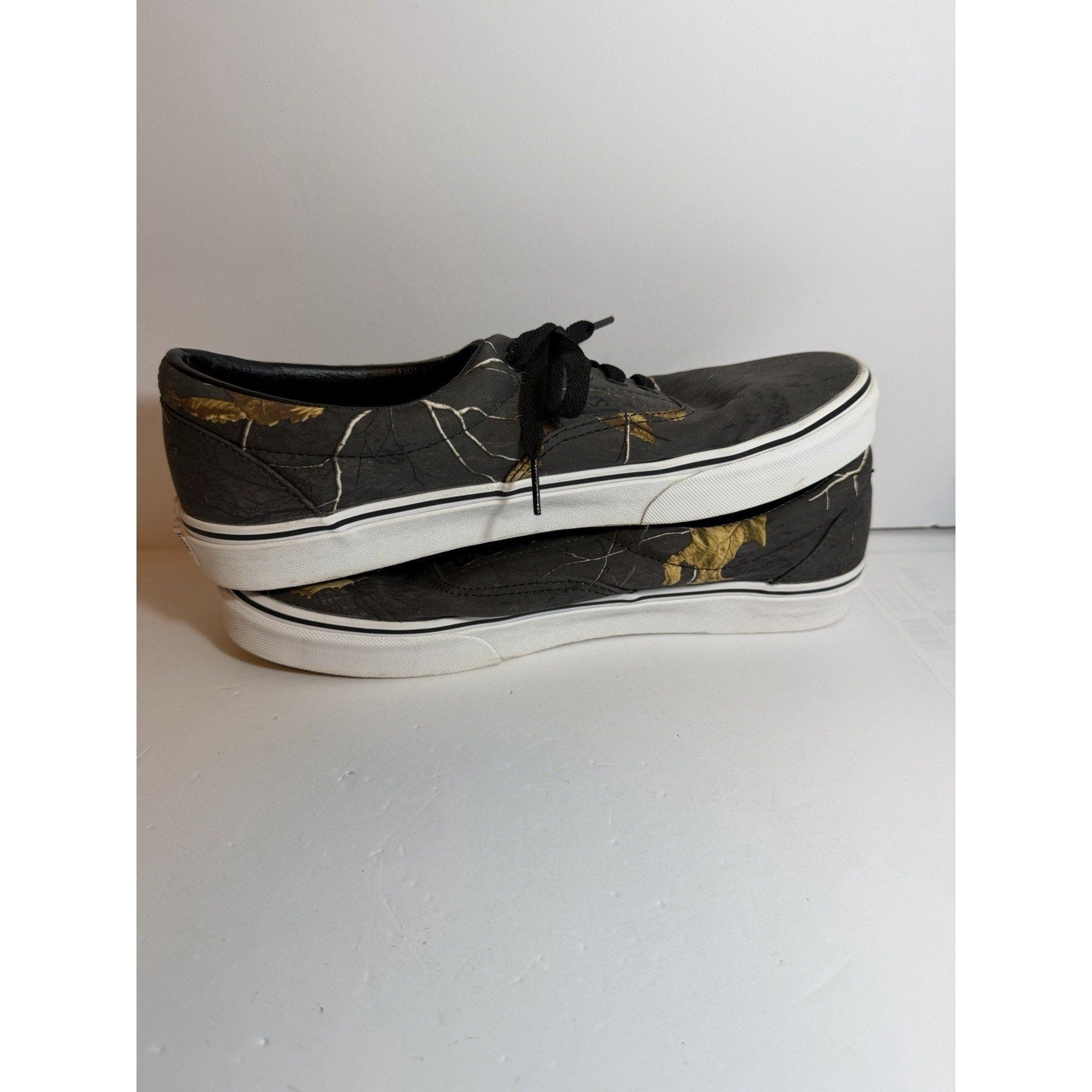 Size 12 - Vans Realtree Camo