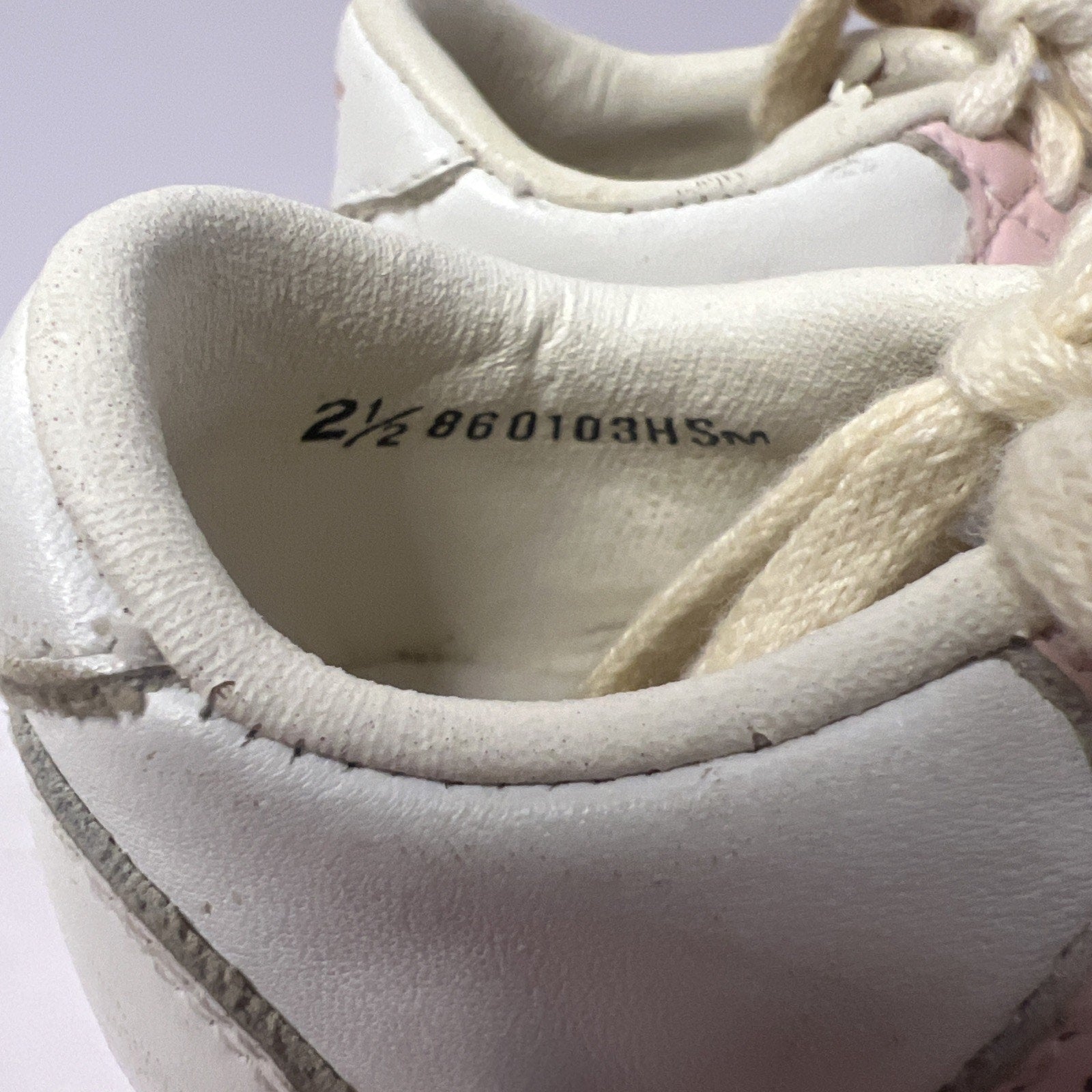 Size 2.5c - Nike Baby Shoes 1986