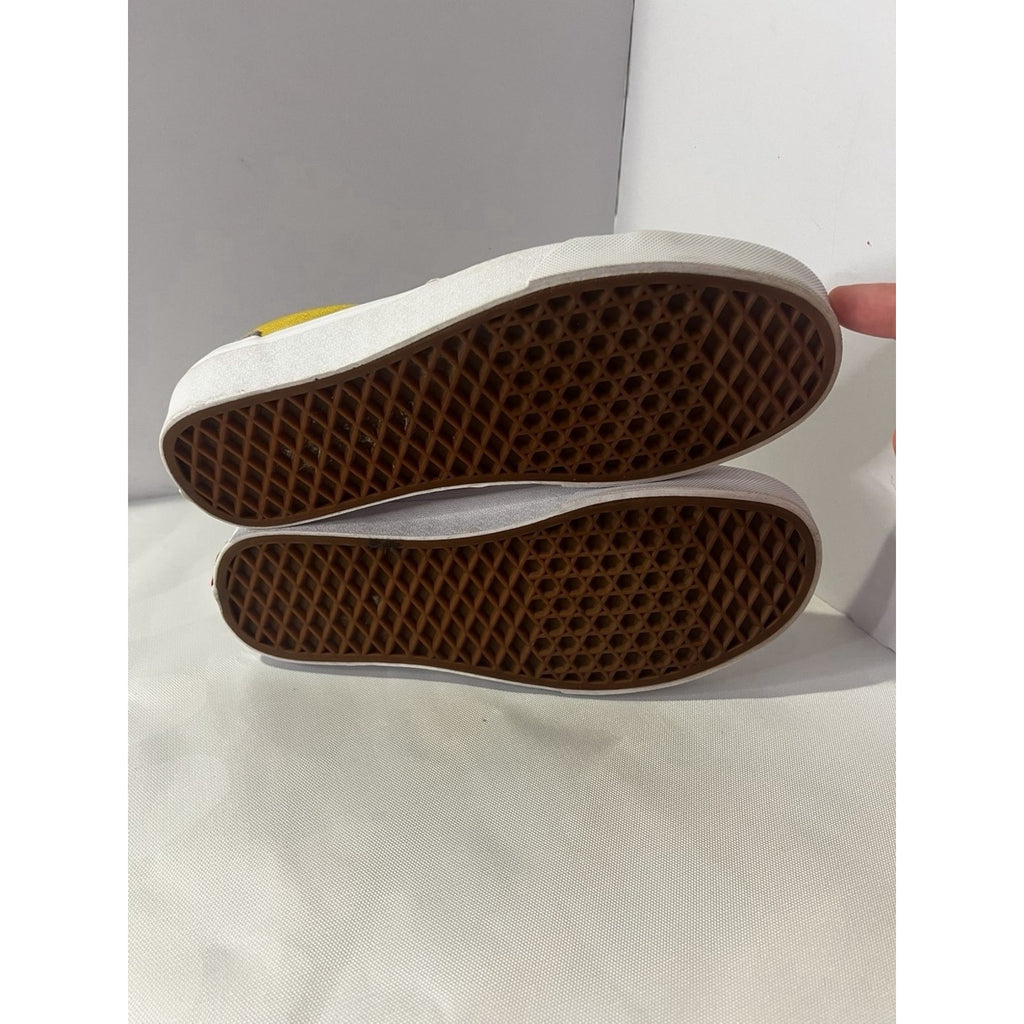 Size 6.5y- Vans Old Skool Yacht Club