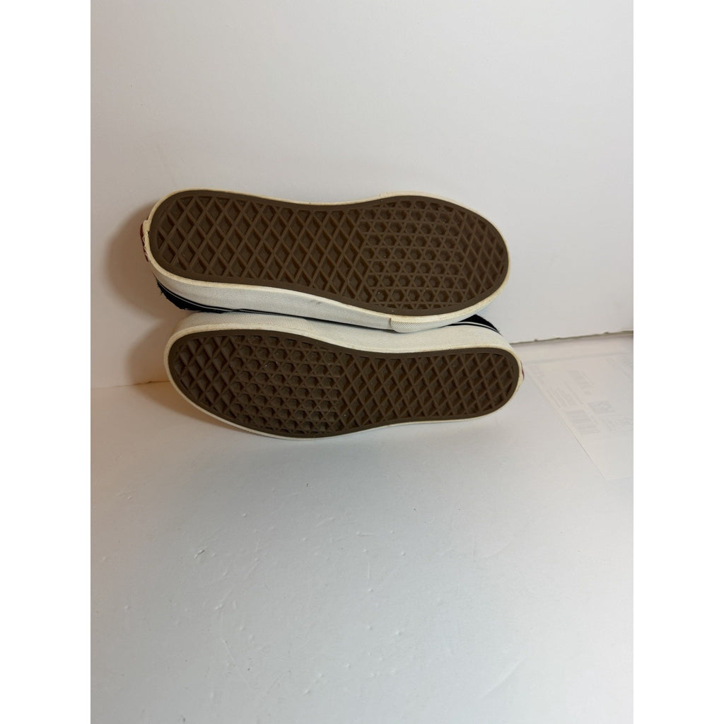 Size 4.5y - Vans Black And White