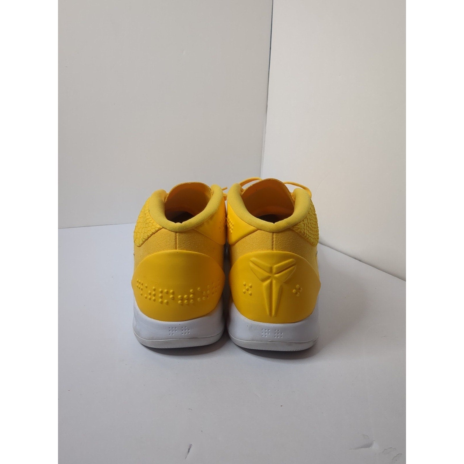 Size 18 - Nike Kobe Bryant AD TB University
