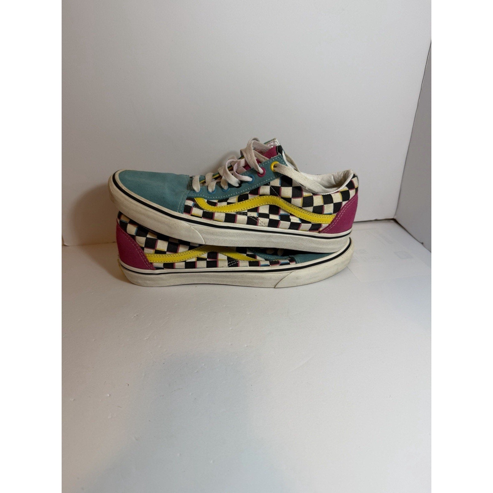 Size 9.5 - Vans Miami Beach