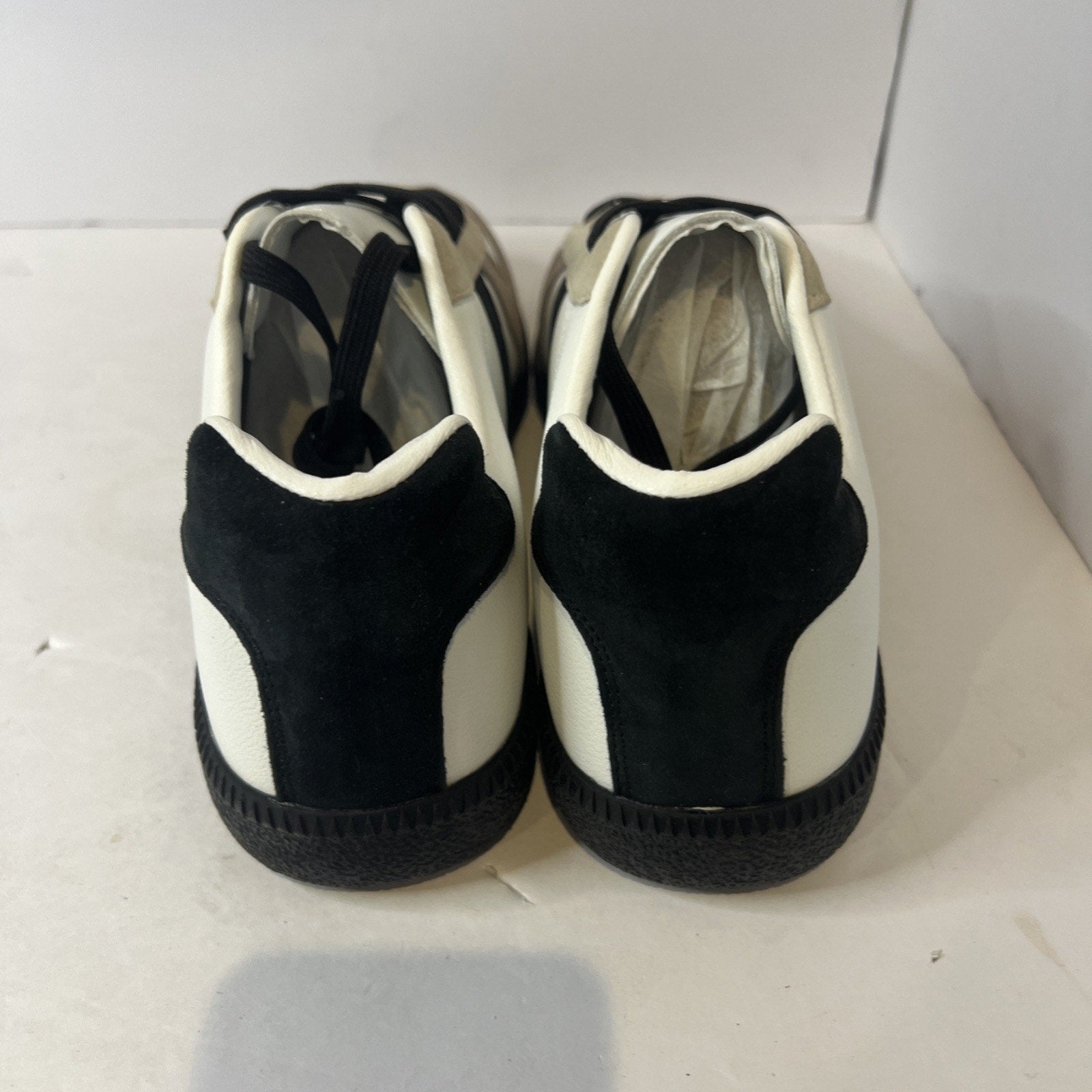 Size 10 - Everyday Shoes Brown Suede
