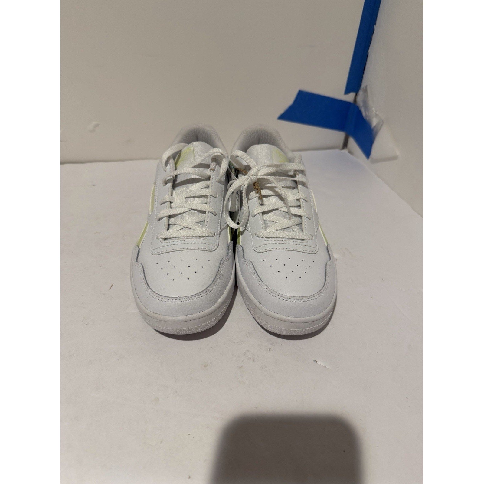 Size 7.5 Women-Reebok Royal Techque