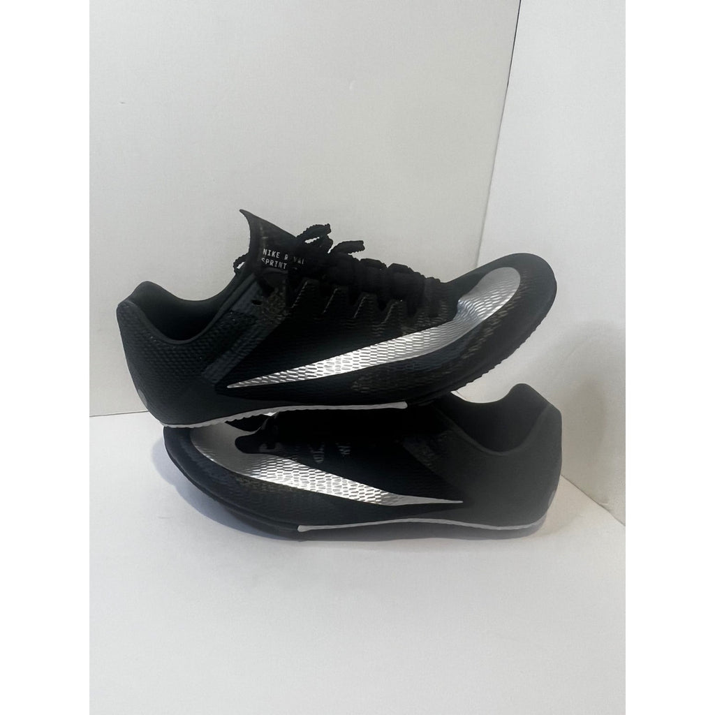 Size 9.5 Mens- Nike track shoes