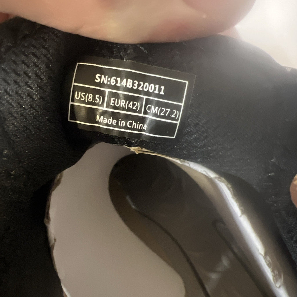 Size 8.5 - Camel Crown Sandals Black