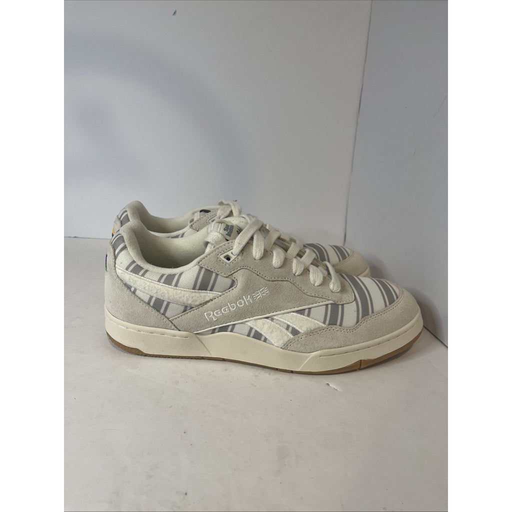 Size 10 - Sports Illustrated Reebok Lift As You Rise