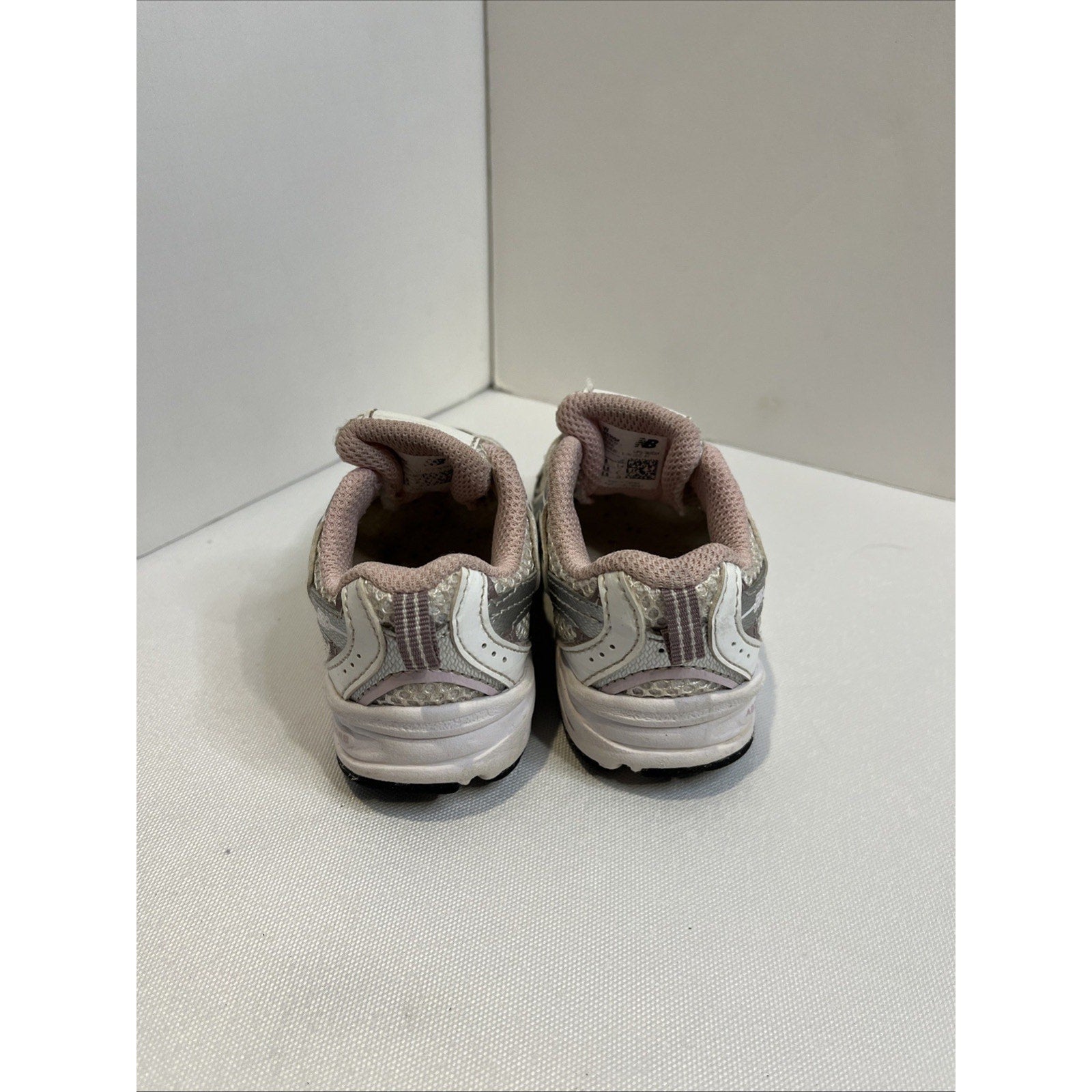 Size 7C - New Balance