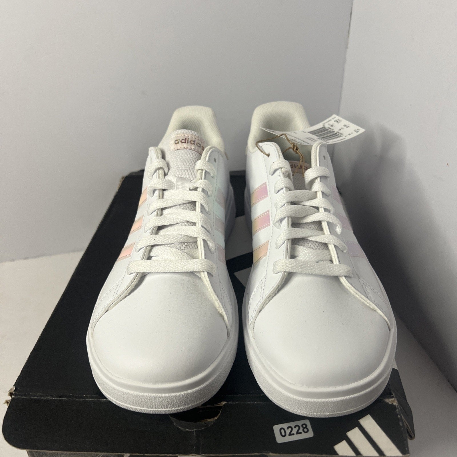 Size 6.5 - Adidas Court 2.0